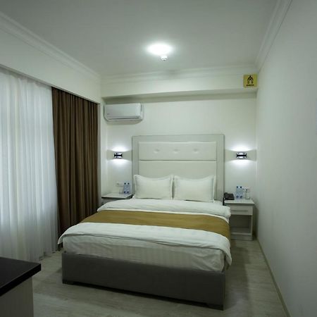 טשקנט Viva Hotel מראה חיצוני תמונה
