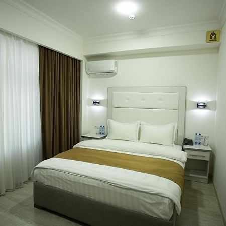 טשקנט Viva Hotel מראה חיצוני תמונה