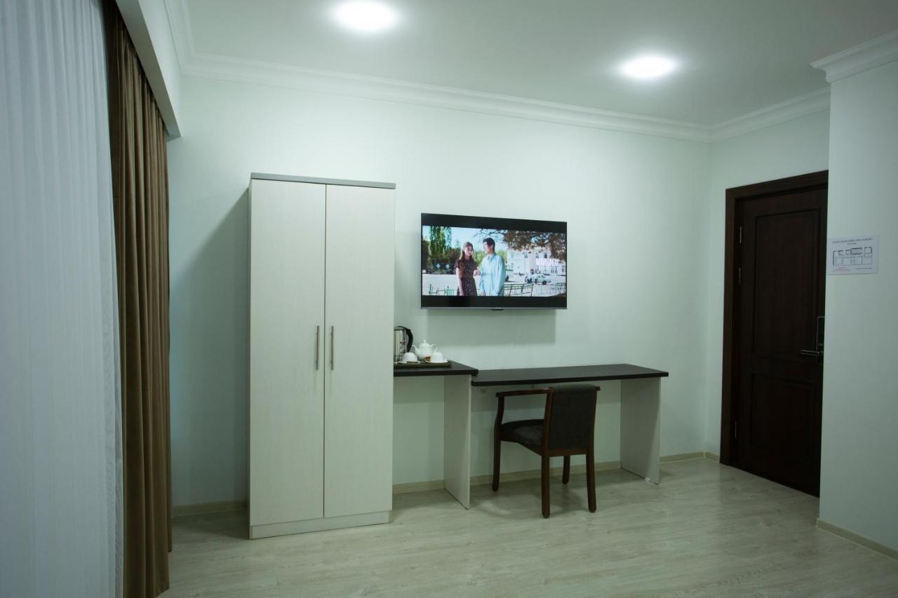 טשקנט Viva Hotel מראה חיצוני תמונה