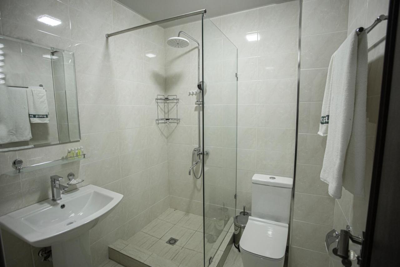 טשקנט Viva Hotel מראה חיצוני תמונה
